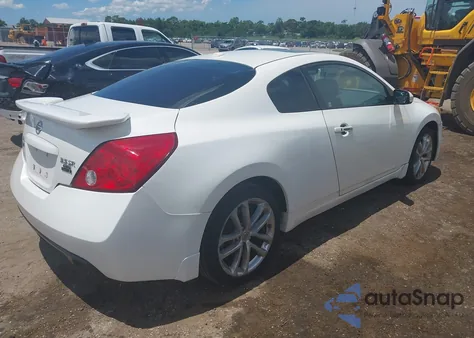 2010 Nissan Altima 3.5 Sr from USA, damaged, VIN 1N4BL2EP2AC130823